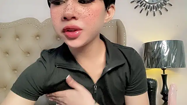 solana imani online show from 10-10-25, 05:03