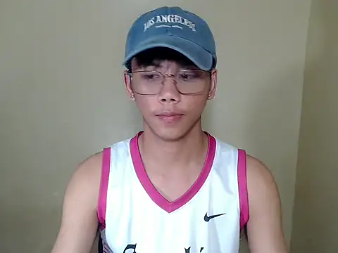 ynotyu online show from 11-10-25, 05:18