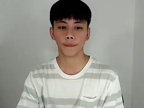 ynotyu online show from 12-16-25, 03:27