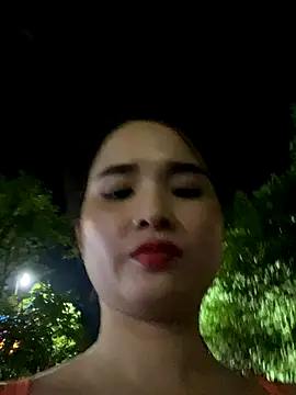 Snapshot of Okleotina chatting on 09-16-25, 02:40 Okleotina online show from 09-16-25, 02:40