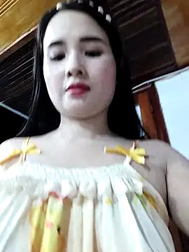 Snapshot of Okleotina chatting on 10-06-25, 04:46 Okleotina online show from 10-06-25, 04:46
