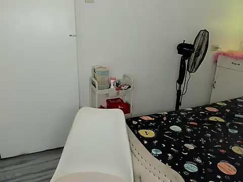 Alovelydoll nica online show from 11-02-25, 11:43