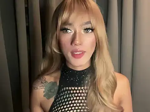 Snapshot of Lust-sluttymira chatting on 10-03-25, 01:20 Lust-sluttymira online show from 10-03-25, 01:20