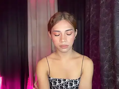 Lovelynikki03 online show from 01-18-26, 05:16