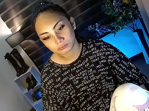 Bella subhunterx online show from 11-06-25, 01:37