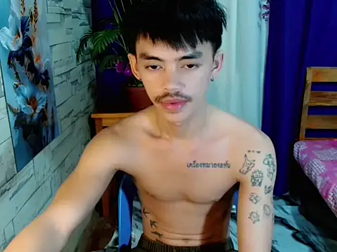 Snapshot of urhunky_boy chatting on 06-24-26, 08:50 urhunky boy online show from 06-24-26, 08:50