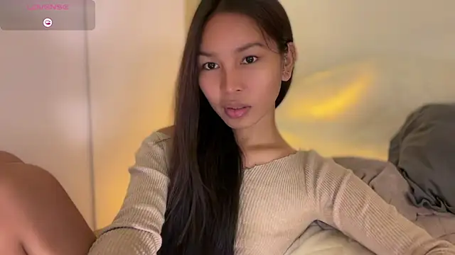 Snapshot of _sexyanne69_ chatting on 05-22-26, 09:51 sexyanne69 online show from 05-22-26, 09:51