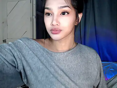 Snapshot of itsmekarinaaa chatting on 02-12-26, 04:07 itsmekarinaaa online show from 02-12-26, 04:07