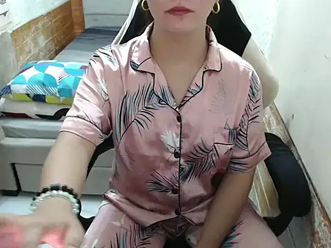 Snapshot of Sweet_sammie04 chatting on 01-07-26, 07:13 Sweet sammie04 online show from 01-07-26, 07:13