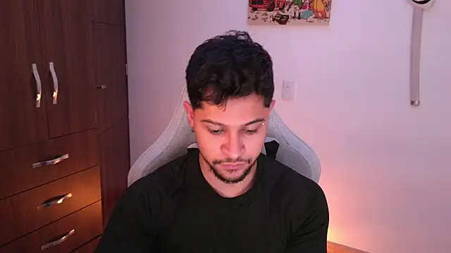 domsantiago  online show from 01-11-26, 03:24