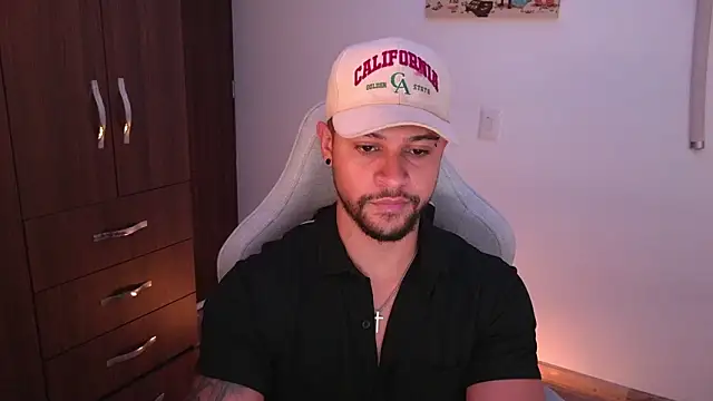 domsantiago  online show from 02-09-26, 03:15