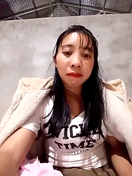 emaame68 online show from 10-22-25, 01:32