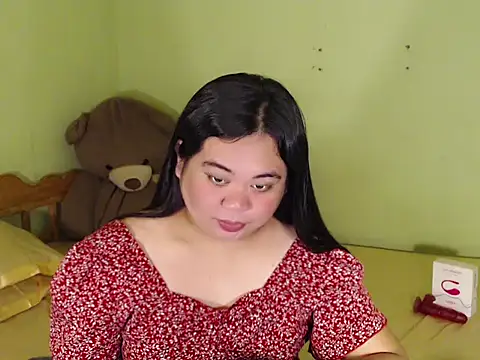Snapshot of Im_ur_mother chatting on 07-24-26, 11:06 Im ur mother online show from 07-24-26, 11:06