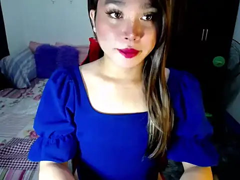 Urassiansweetcummer online show from 10-04-25, 01:40