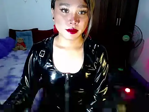 Urassiansweetcummer online show from 04-03-26, 07:31