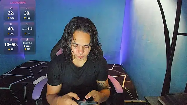 Maximiliano scoott   online show from 10-15-25, 06:49