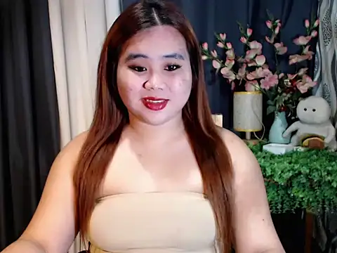 queen staceyy online show from 10-13-25, 04:47