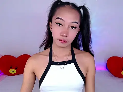 Sweet kittyxx online show from 05-23-26, 11:31
