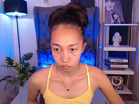 Sweet kittyxx online show from 02-12-26, 05:51