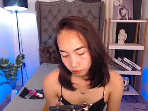 Sweet kittyxx online show from 11-26-25, 04:12