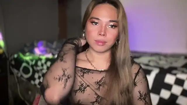 Snapshot of goddessofalltime chatting on 10-30-25, 06:16 goddessofalltime online show from 10-30-25, 06:16