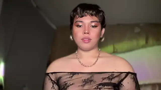 Snapshot of goddessofalltime chatting on 10-29-25, 07:02 goddessofalltime online show from 10-29-25, 07:02