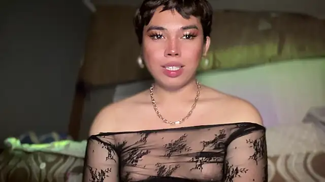 Snapshot of goddessofalltime chatting on 10-29-25, 12:09 goddessofalltime online show from 10-29-25, 12:09