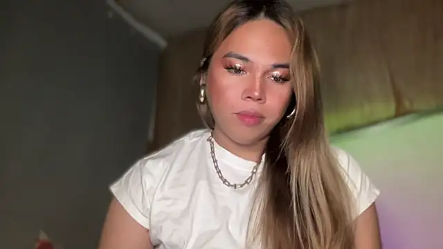 Snapshot of goddessofalltime chatting on 11-02-25, 10:04 goddessofalltime online show from 11-02-25, 10:04