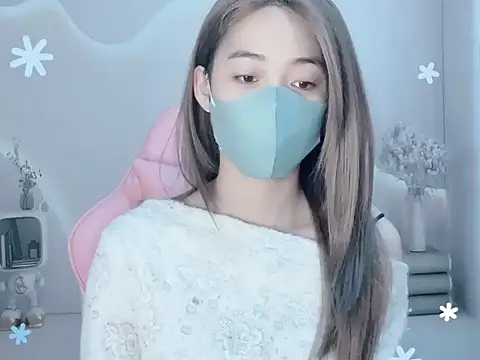  KiuAnh 22 online show from 11-18-25, 10:45