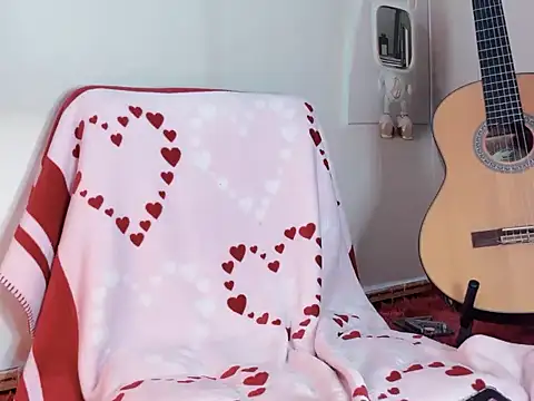 Snapshot of _KiuAnh_22 chatting on 02-05-26, 02:07 KiuAnh 22 online show from 02-05-26, 02:07