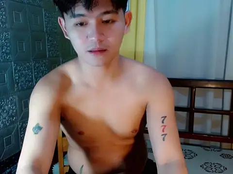 Albertx Destroyer69 online show from 12-22-25, 03:45