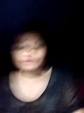 Snapshot of Phiphi135 chatting on 04-03-26, 02:12 Phiphi135 online show from 04-03-26, 02:12