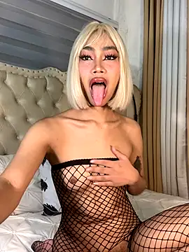 Snapshot of Innocent_yanixx69 chatting on 10-02-25, 10:02 Innocent yanixx69 online show from 10-02-25, 10:02