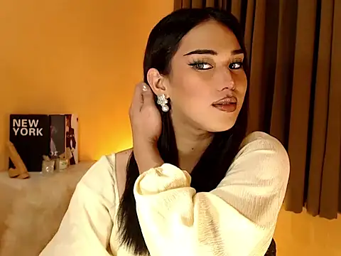 Snapshot of magnificent_kitana chatting on 10-01-25, 11:58 magnificent kitana online show from 10-01-25, 11:58
