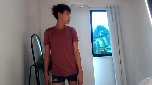 shokolet 2001 online show from 09-15-25, 03:29