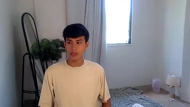 shokolet 2001 online show from 09-13-25, 01:49