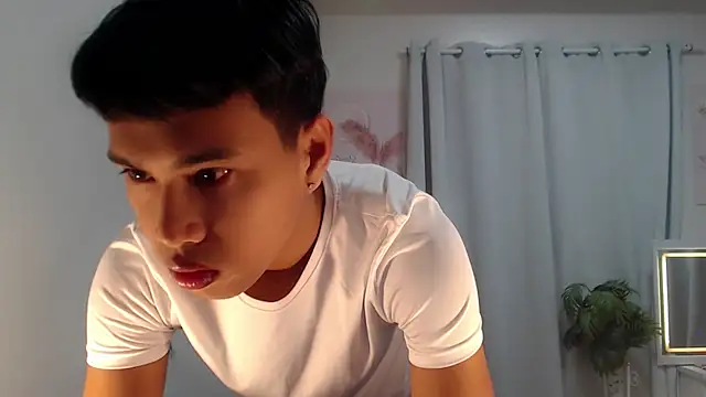 shokolet 2001 online show from 01-10-26, 07:58