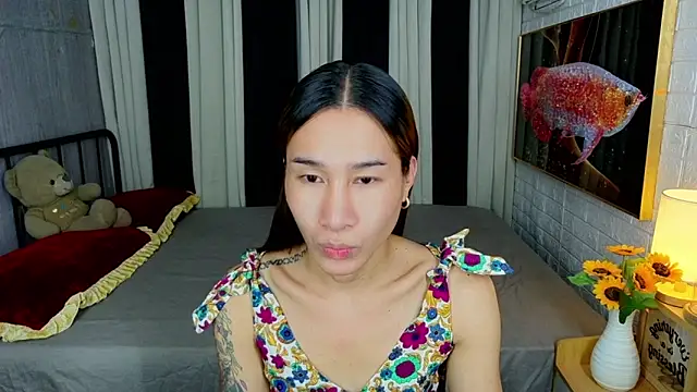 TRANSGODDESSA online show from 10-31-25, 02:41