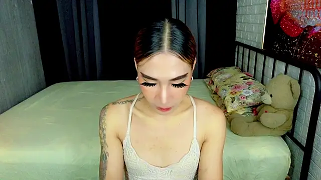 TRANSGODDESSA online show from 10-01-25, 05:56