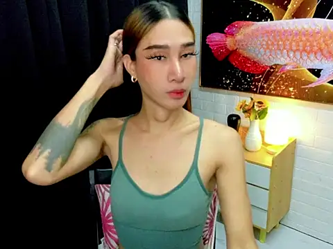 TRANSGODDESSA online show from 09-25-25, 01:33