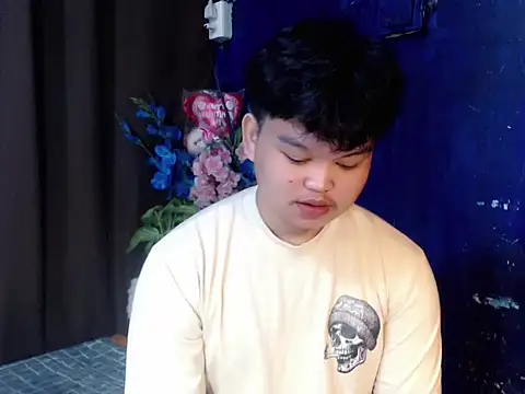 Reynelcock online show from 03-29-26, 06:09