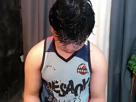 Reynelcock online show from 04-04-26, 07:48