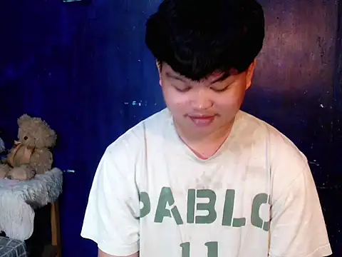 Reynelcock online show from 04-10-26, 12:23