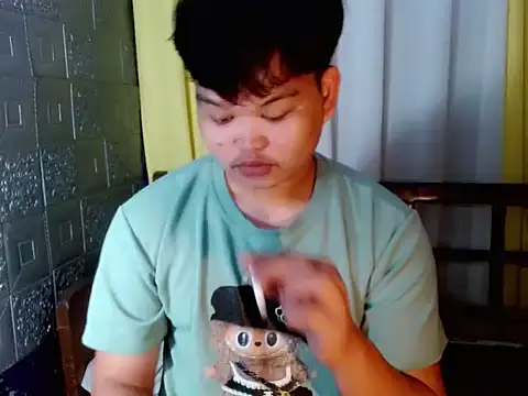 Reynelcock online show from 02-25-26, 07:41