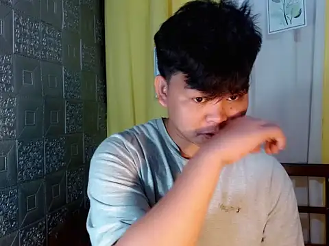 Reynelcock online show from 12-02-25, 07:21