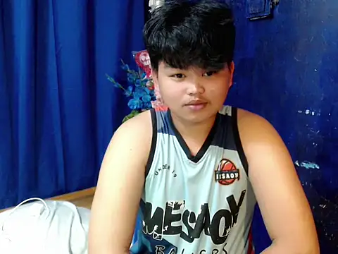 Reynelcock online show from 01-08-26, 04:13