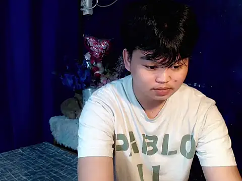 Reynelcock online show from 10-26-25, 12:05