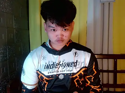 Reynelcock online show from 11-03-25, 10:19