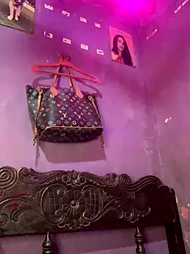 Angelina bunny online show from 10-31-25, 02:46