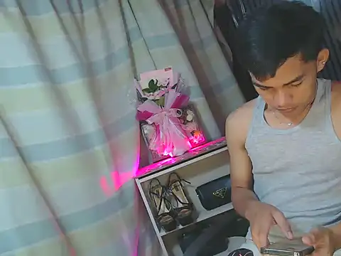 urhot chany online show from 04-21-26, 04:57